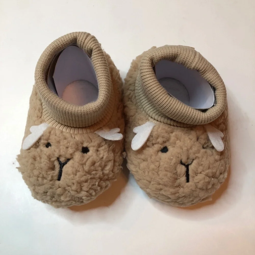 Sherpa Deer‎ Fuzzy Slippers Size 6-12m